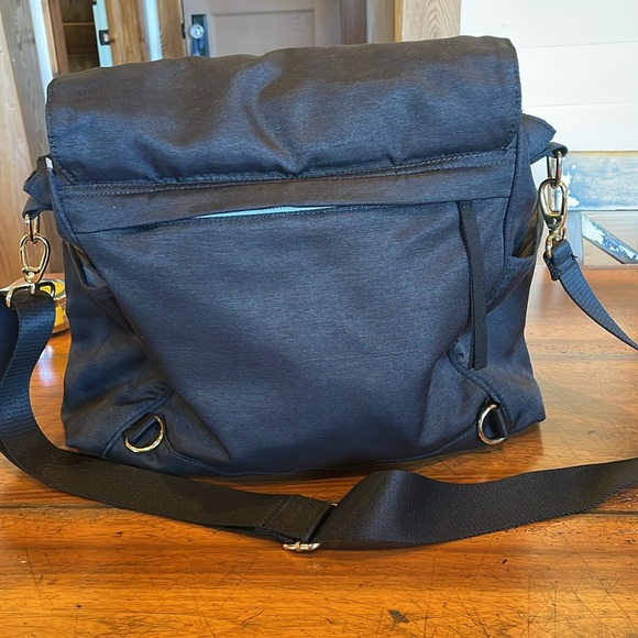 COPY - CONVERTIBLE DIAPER BAG | Pottery Barn Kids - Picture 4 of 11